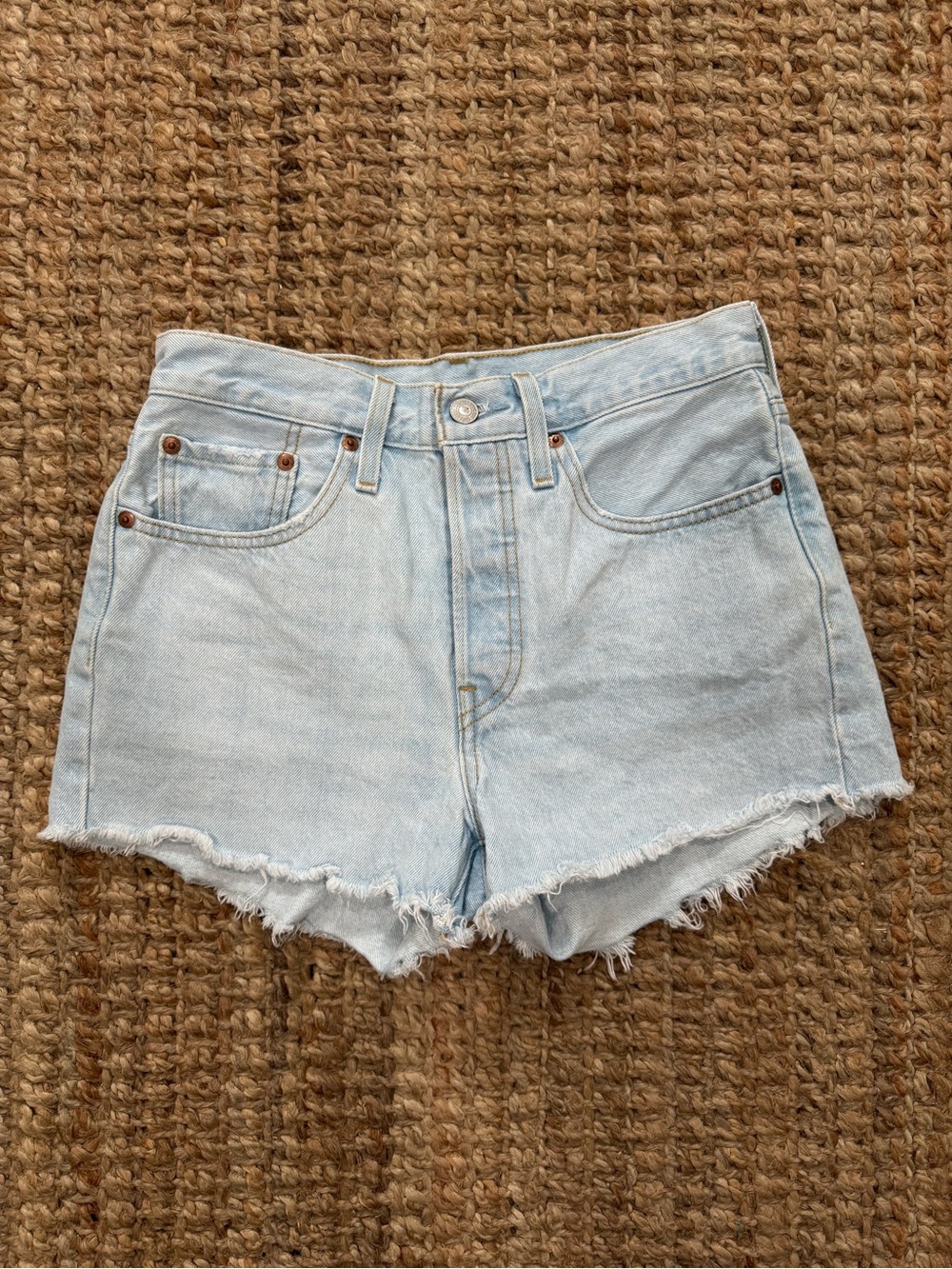 Levi’s Light Wash Denim High-Rise Women's Shorts